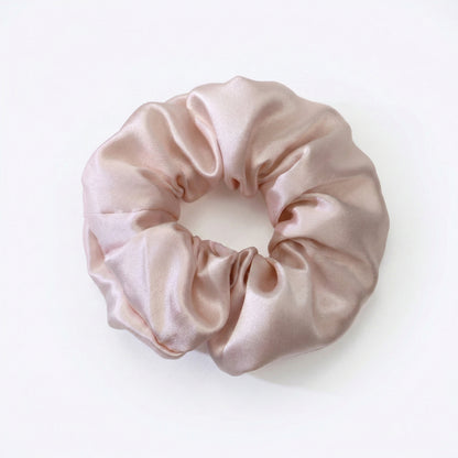 Premium Seiden Scrunchie | Haarpflege und Haarbruch Schutz | 100% Maulbeerseide